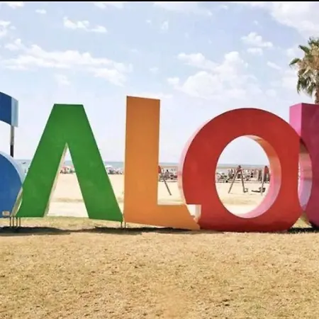 Bonito Cerca De La Playa Salou